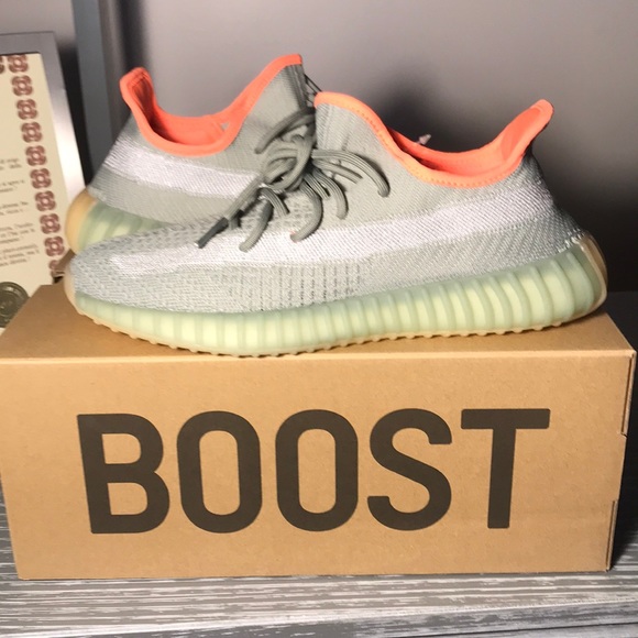 yeezy size 9.5